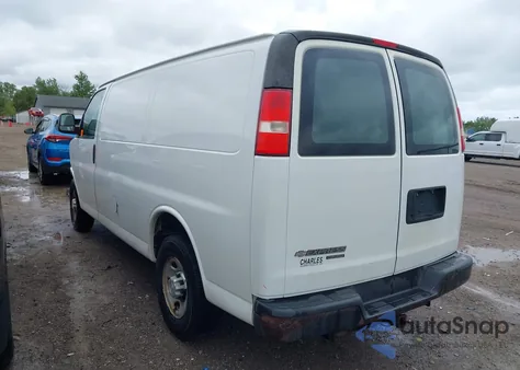 2015 Chevrolet Express 2500 Work Van from USA, damaged, VIN 1GCWGFCF8F1259699